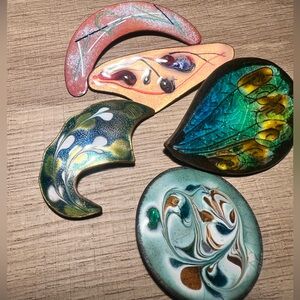 Vintage abstract brooches set